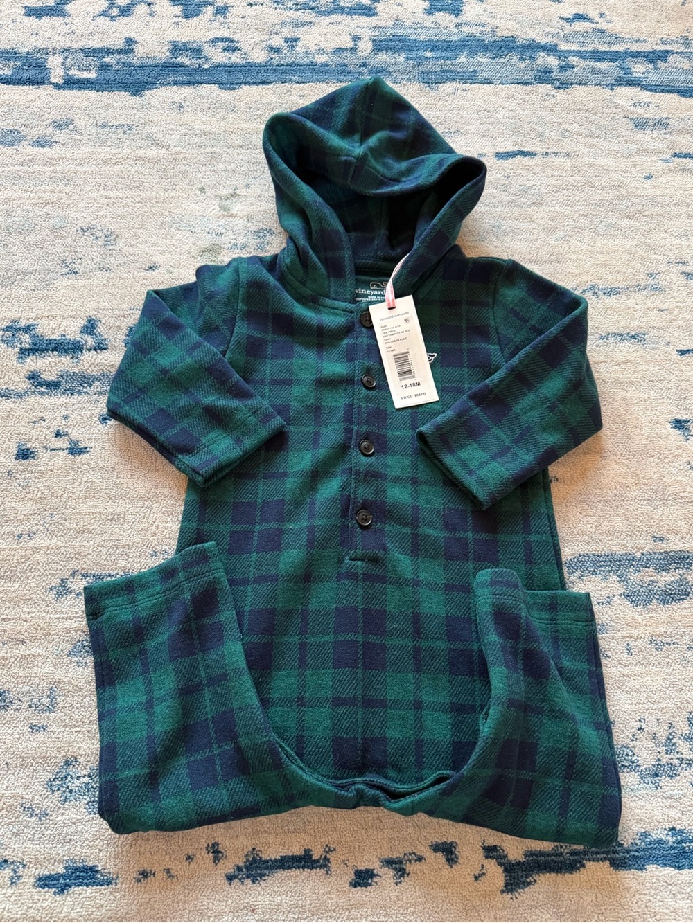 NWT Vineyard Vines Baby Calmwater Onesie 12-18 Months
